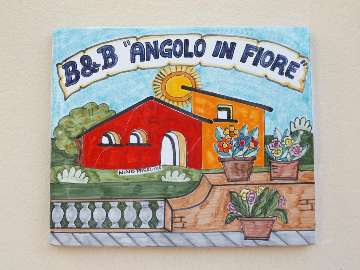 Angolo In Fiore Bed and breakfast *